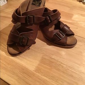 Free bird leather sandals - only worn a few times